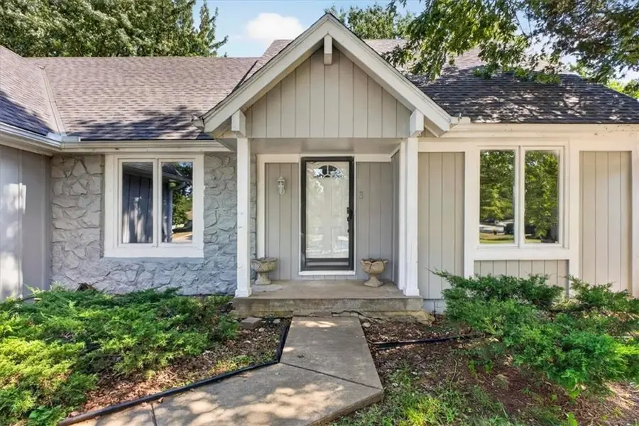 11827 Slater Street, Overland Park, KS 66210 - #2
