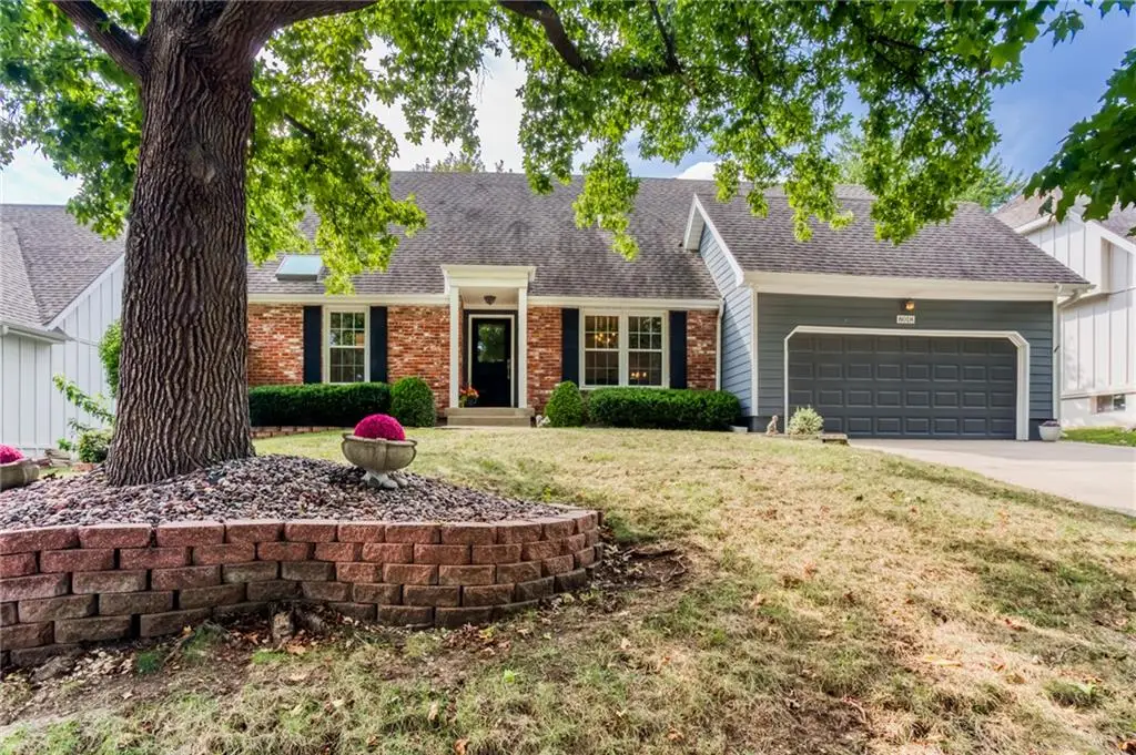 8018 Alden Street, Lenexa, KS 66215 - #1