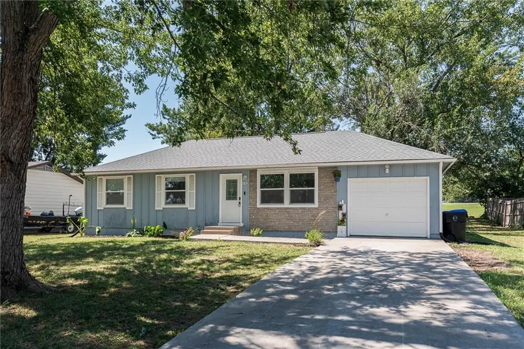 3431 Se Michigan Avenue, Topeka, KS 66605 - #1