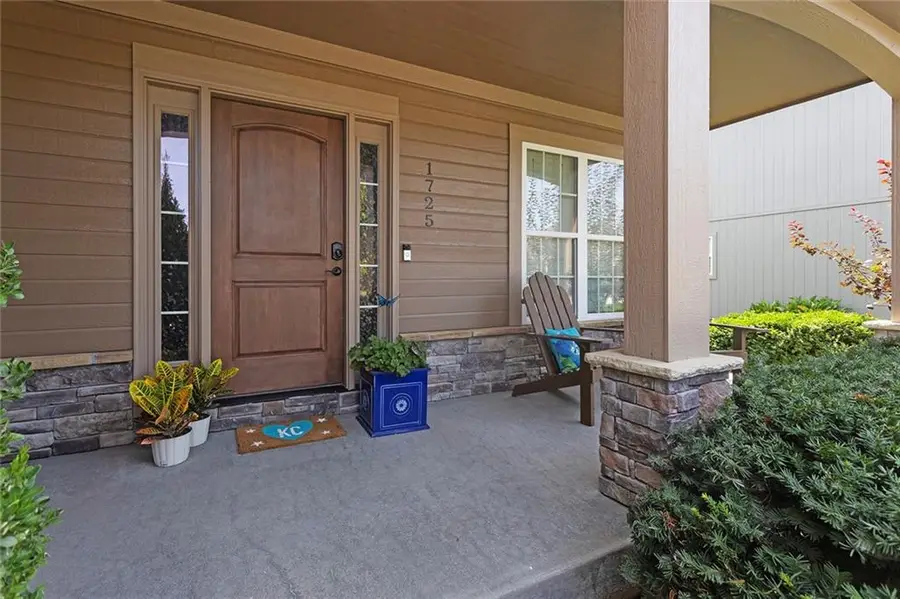 1725 NE Nine Oaks Drive, Lees Summit, MO 64086 - #3