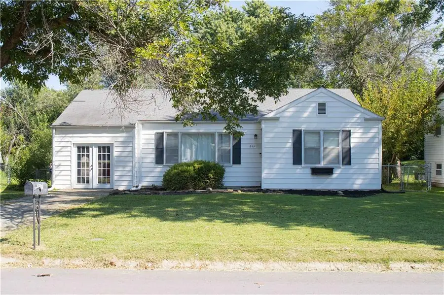 205 Larkin Street, Warrensburg, MO 64093 - #2