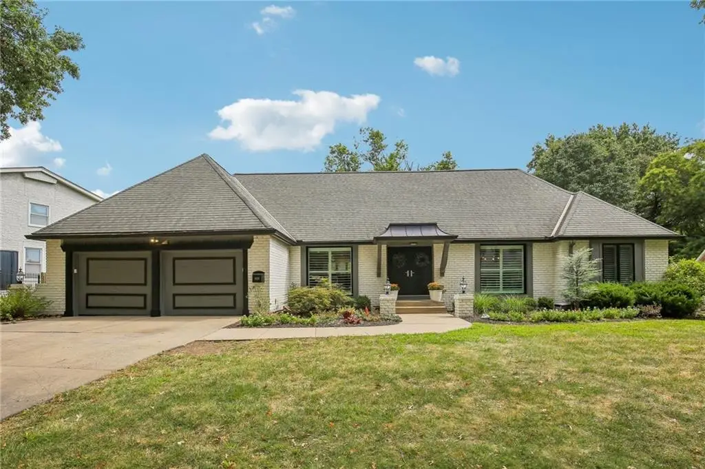 9029 Rosewood Drive, Prairie Village, KS 66207 - #1