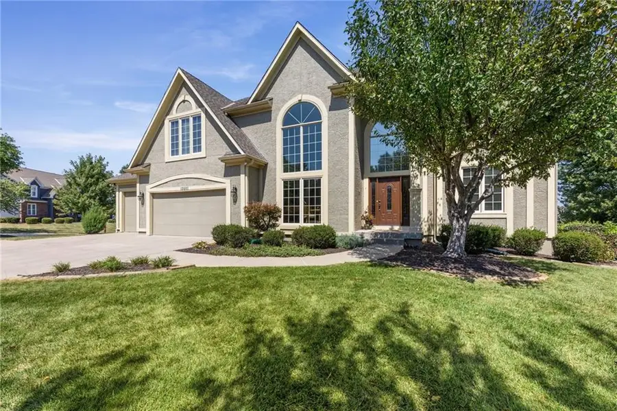 12401 W 129th Street, Overland Park, KS 66213 - #2