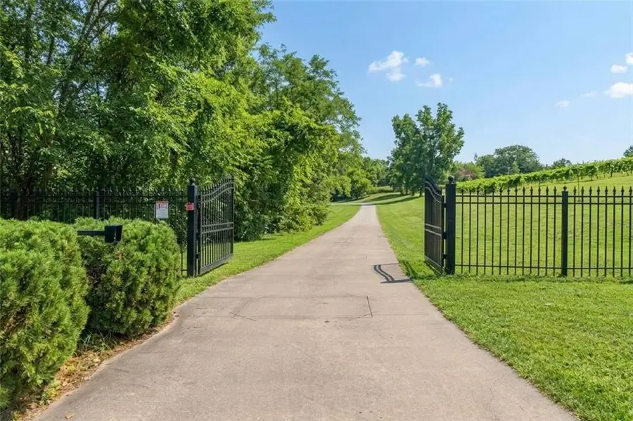 22350 Grass Pad Road, Platte City, MO 64079 - #3