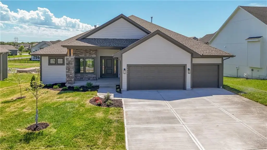 23903 Clear Creek Parkway, Shawnee, KS 66226 - #1
