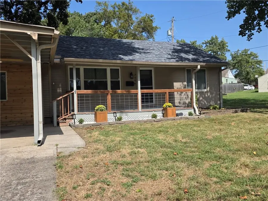 208 SW 5th Street, Lees Summit, MO 64063 - #2