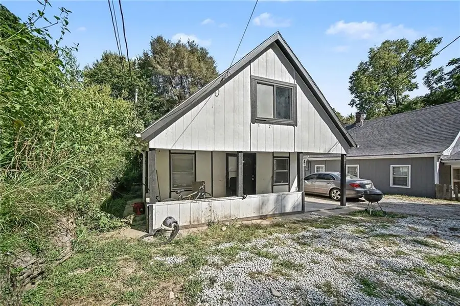2449 S 12th Terrace, Kansas City, KS 66103 - #3