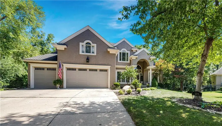 13213 El Monte Street, Leawood, KS 66209 - #2