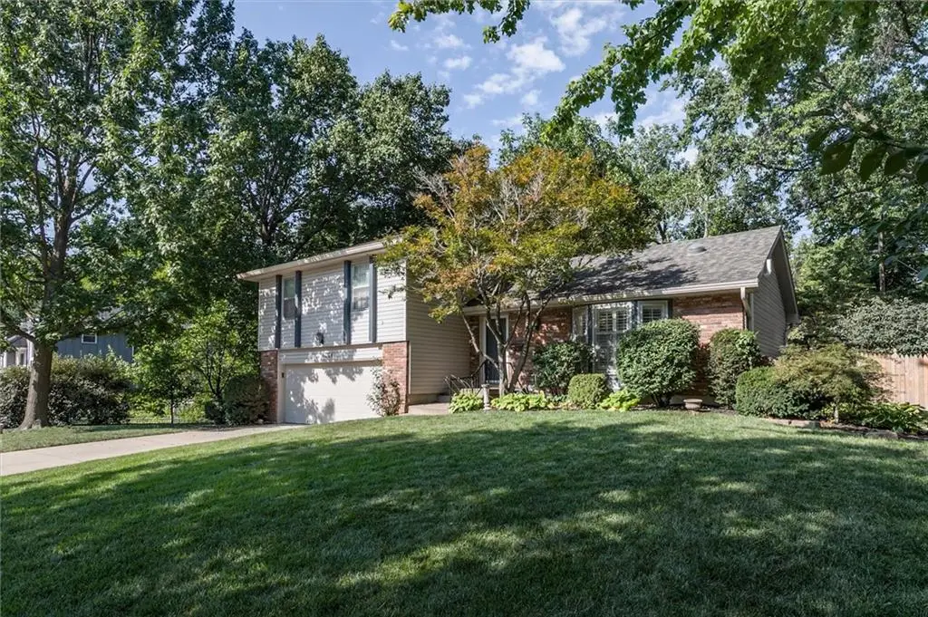 9304 Switzer Street, Overland Park, KS 66214 - #1