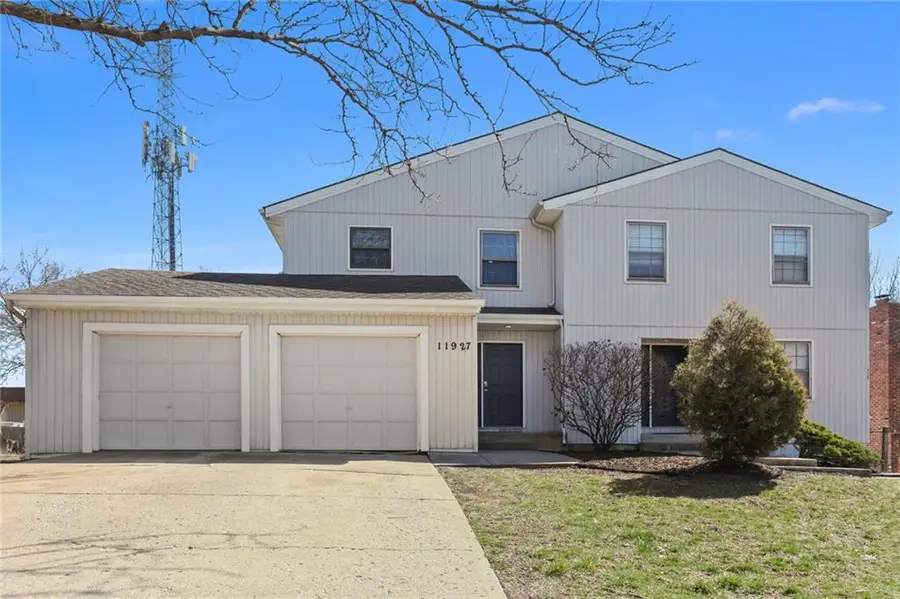 11921 Goodman Street, Overland Park, KS 66213 - #2