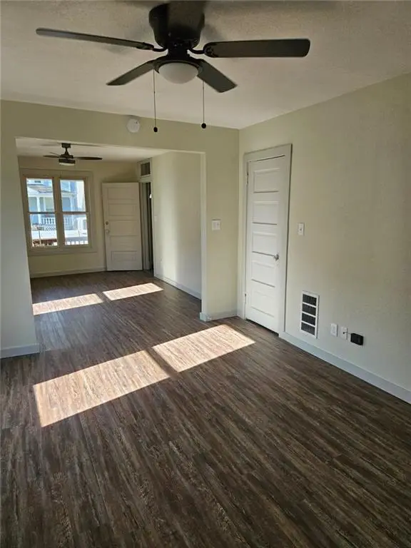 435 Benton Avenue, Excelsior Springs, MO 64024 - #2