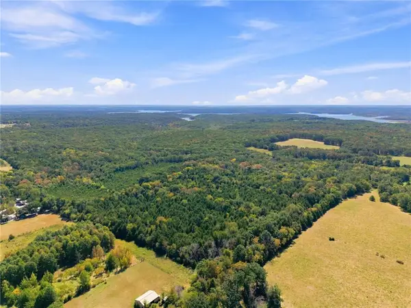 430 SE 1251st Road, Clinton, MO 64735