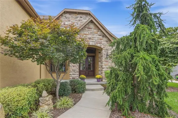 16250 Canterbury Road, Overland Park, KS 66085