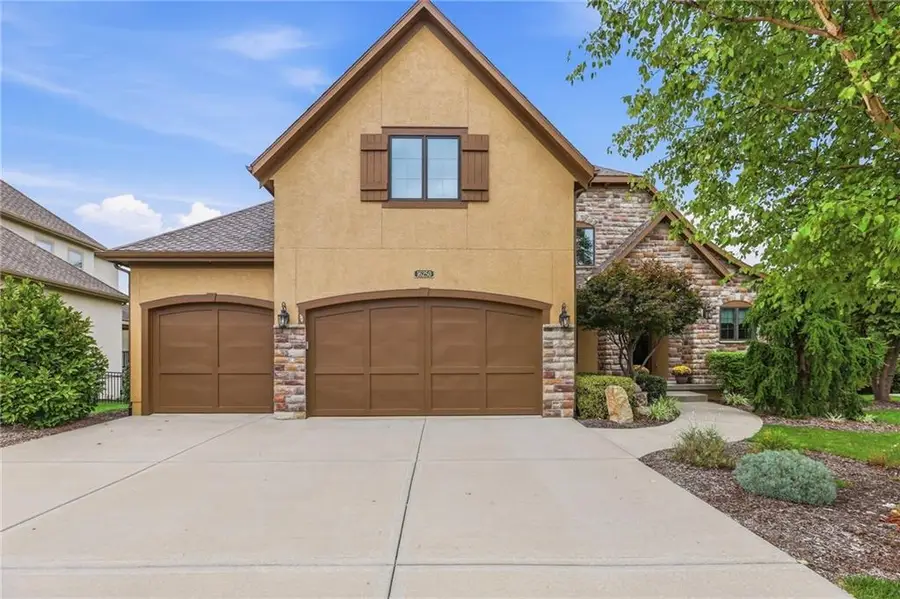 16250 Canterbury Road, Overland Park, KS 66085 - #3