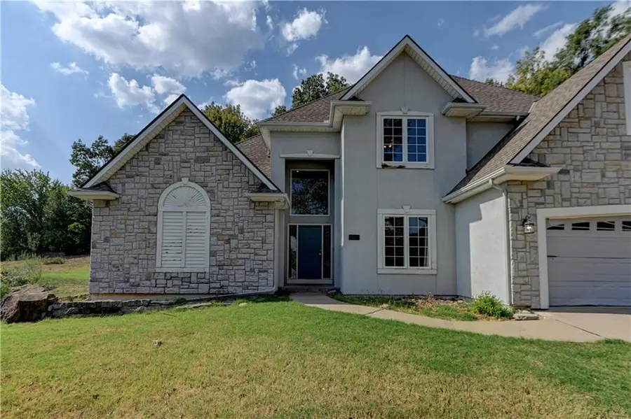 6826 N Charleston Drive, Kansas City, MO 64119 - #3