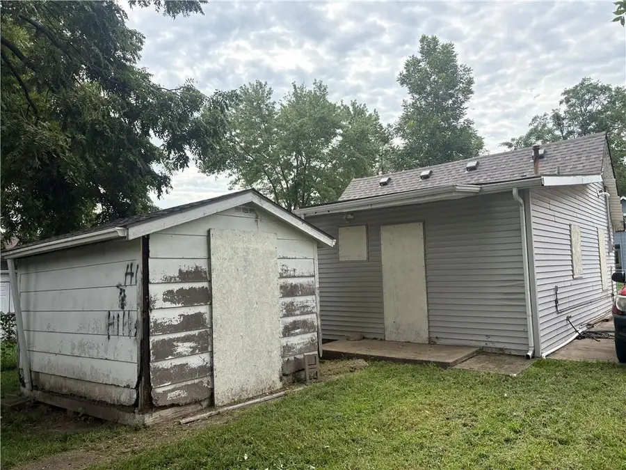 2524 Essex Street, Kansas City, KS 66103 - #2