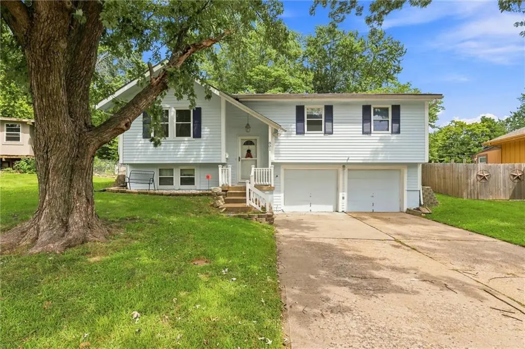 801 Mulberry Street, Belton, MO 64012 - #1