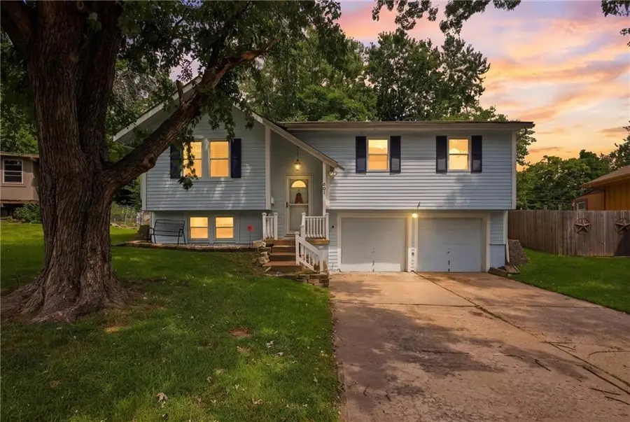 801 Mulberry Street, Belton, MO 64012 - #2