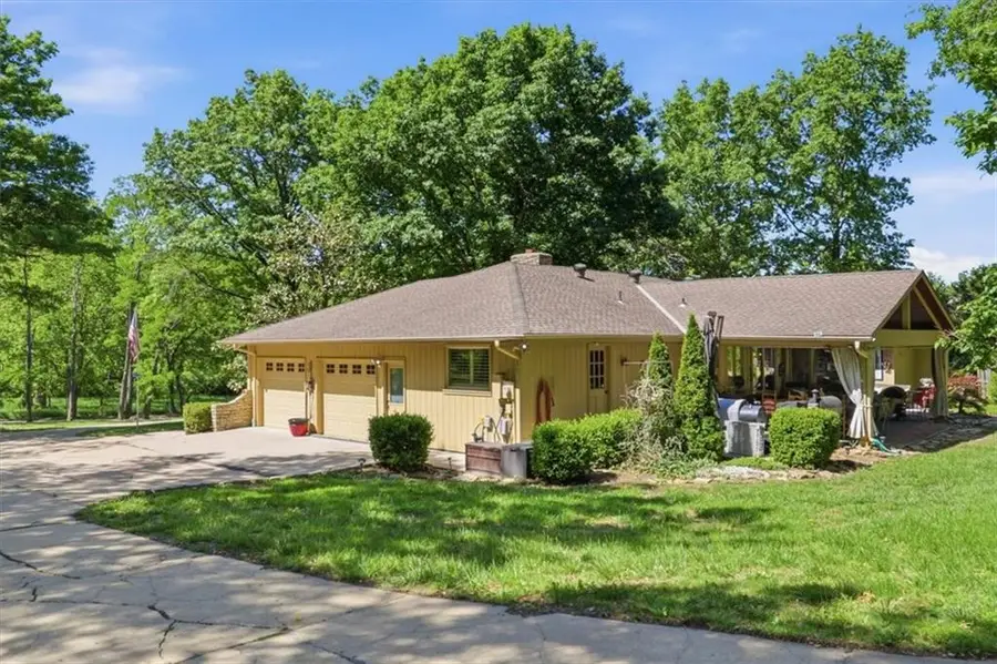 3200 Robinson Pike Road, Grandview, MO 64030 - #3