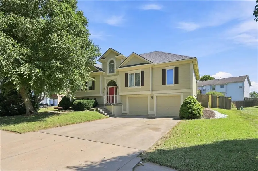 11305 N Holly Street, Kansas City, MO 64155 - #3