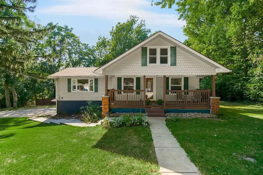 3526 N River Boulevard, Sugar Creek, MO 64050 - #2