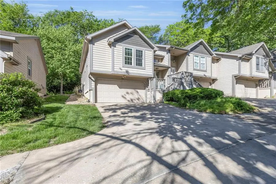 1409 Lawrence Avenue #C, Lawrence, KS 66049 - #3