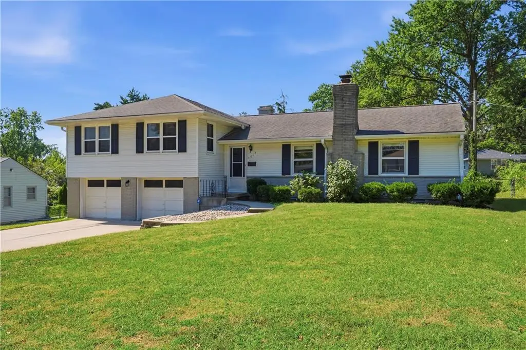 3013 NE 49th Terrace, Kansas City, MO 64119 - #1