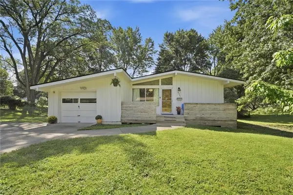 2301 NE 60th Terrace, Gladstone, MO 64118