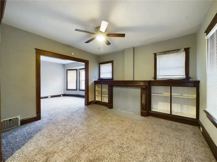 4001 Morrell Avenue, Kansas City, MO 64123 - #3