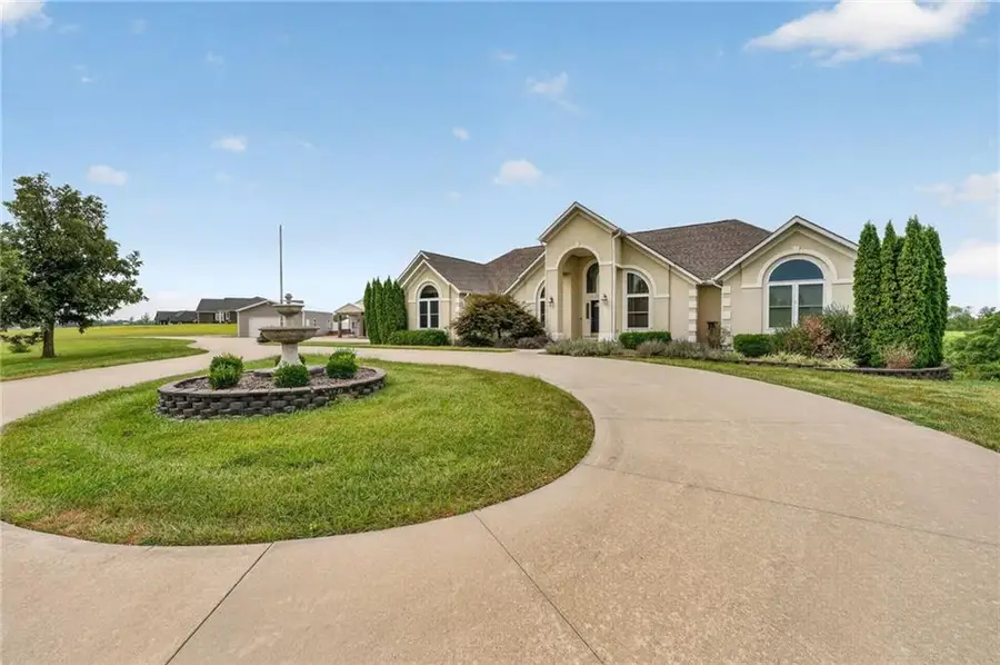 10030 Airfield Lane, Richmond, MO 64085 - #2