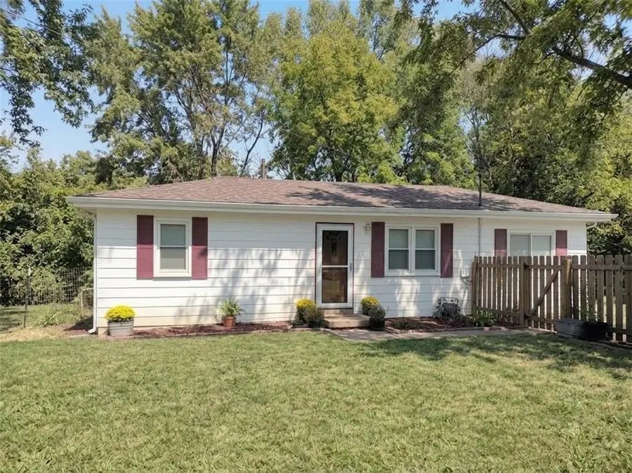 31376 Old Kansas City Road, Paola, KS 66071 - #3