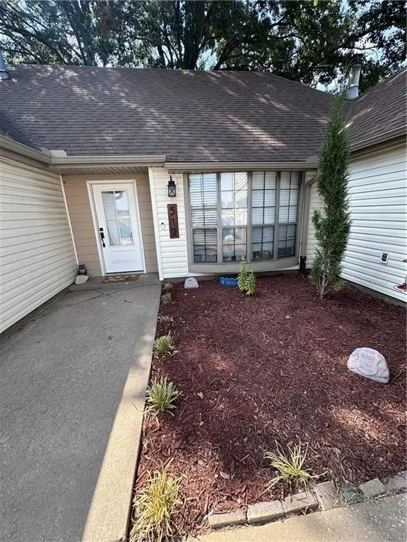512 Westwood Drive, Coffeyville, KS 67337 - #2