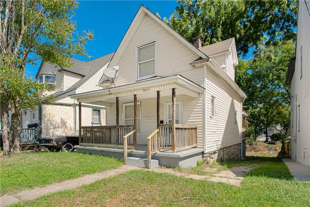 3025 Wayne Avenue, Kansas City, MO 64109 - #1