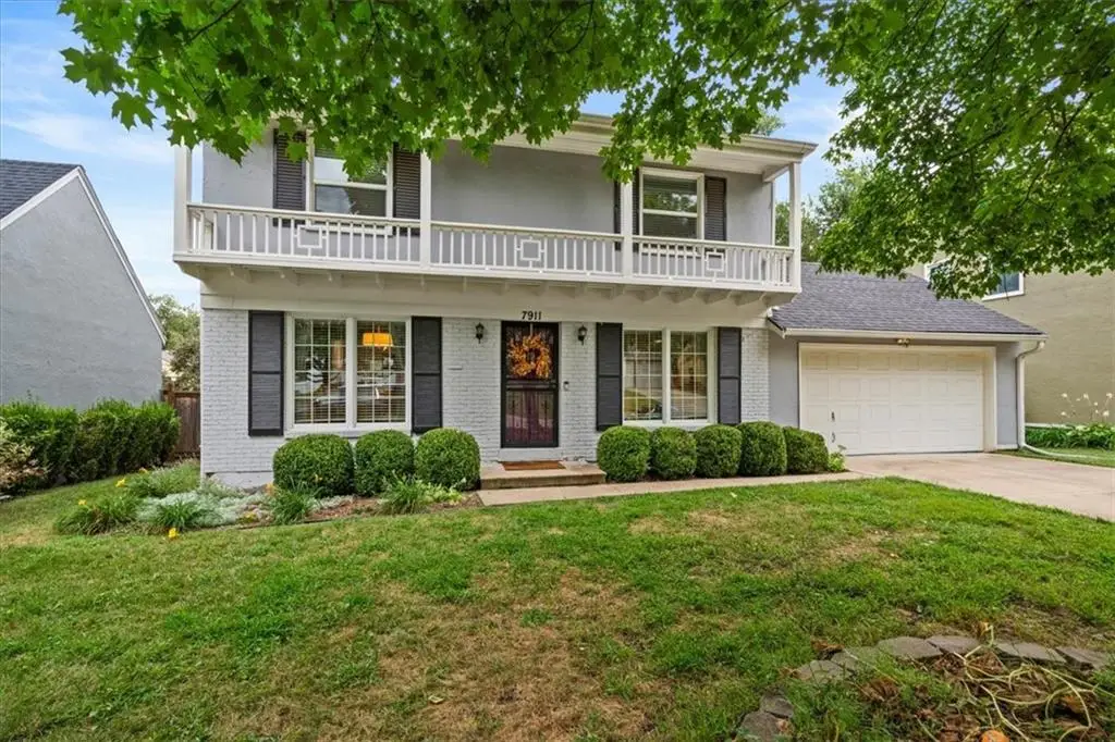 7911 Charlotte Street, Kansas City, MO 64131 - #1