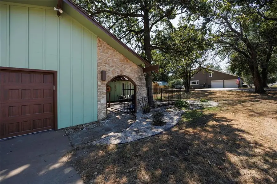 2936 Crown Drive, Independence, KS 67301 - #3