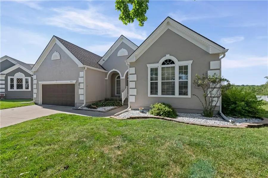 9202 N Charlotte Court, Kansas City, MO 64155 - #3