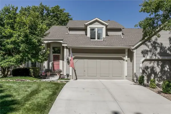 12014 Hemlock Street, Overland Park, KS 66213