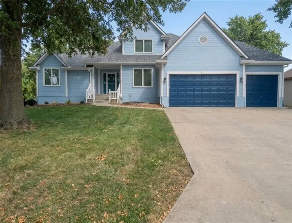 910 Sweet Cherry Place, Belton, MO 64012 - #1
