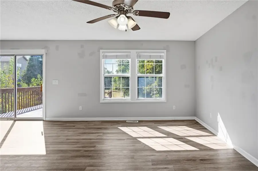 11112 Highview Road, Peculiar, MO 64078 - #3