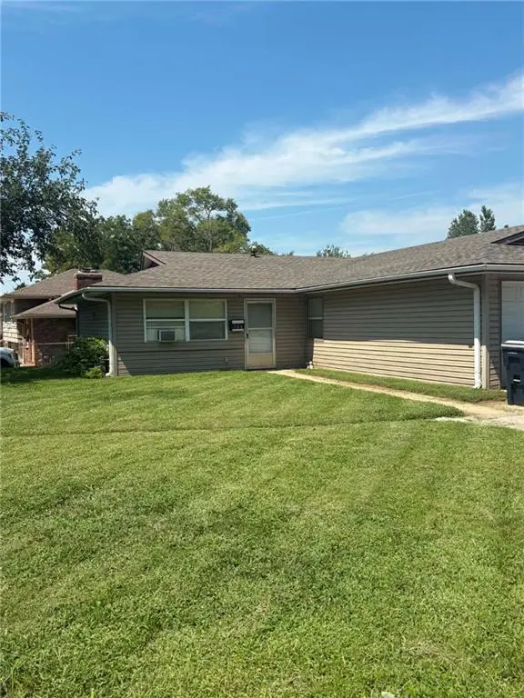 746 Blue Ridge Boulevard, Kansas City, MO 64125 - #1