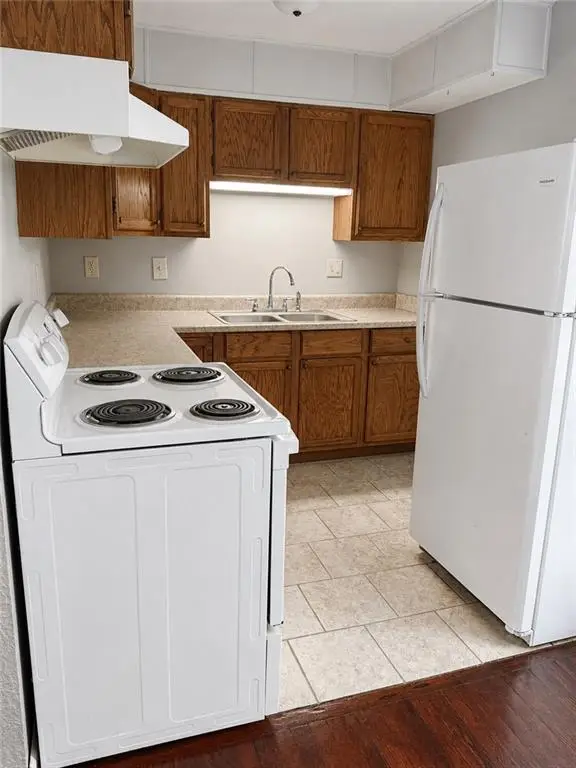 17000 E Sailsbury Road, Independence, MO 64056 - #2