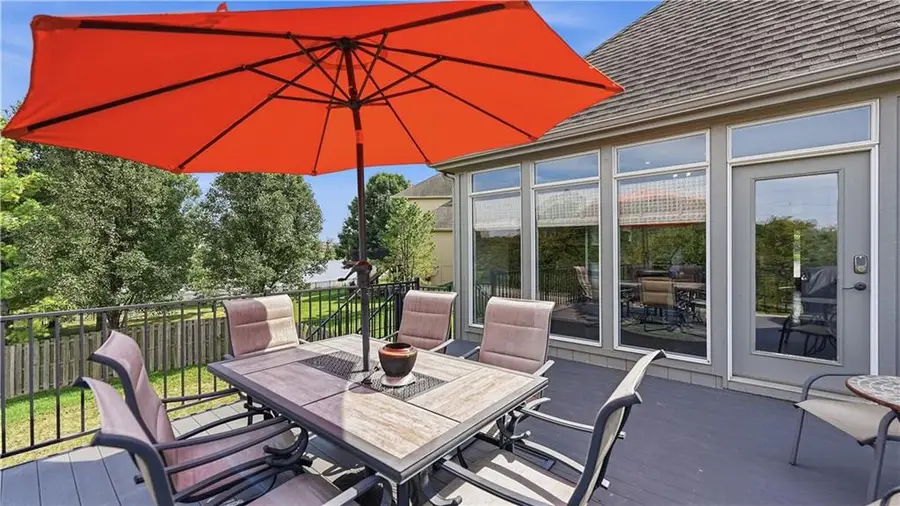 109 SE Chelsea Drive, Lees Summit, MO 64063 - #3