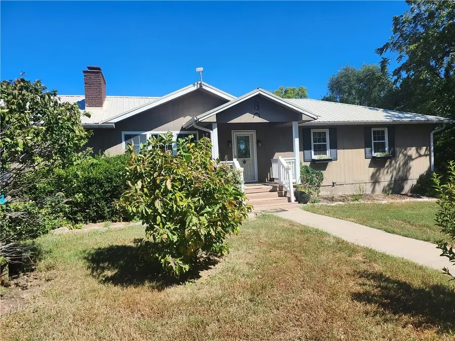 36405 Hedge Lane Road, Paola, KS 66071 - #3