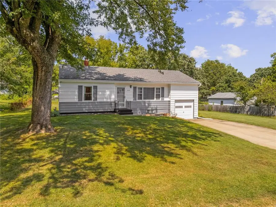 10112 E 79th Terrace, Raytown, MO 64138 - #3