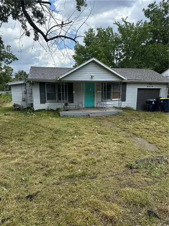 8019 Michigan Avenue, Kansas City, MO 64132 - #1