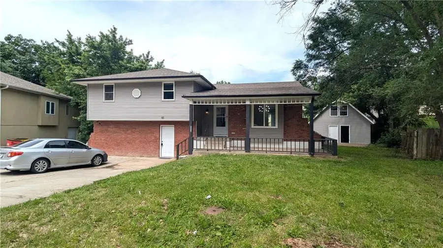 2005 N Plymouth Road, Independence, MO 64058 - #3