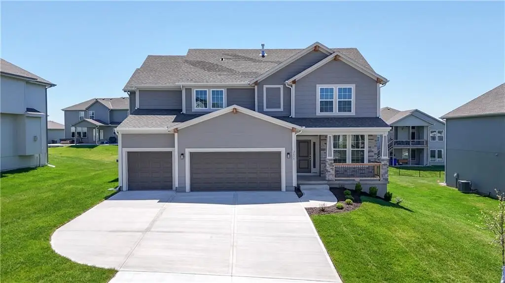 2695 W Park Street, Olathe, KS 66061 - #1