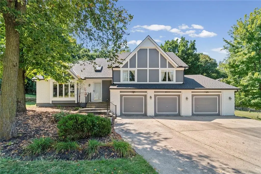 4511 NW Apache Drive, Riverside, MO 64150 - #1