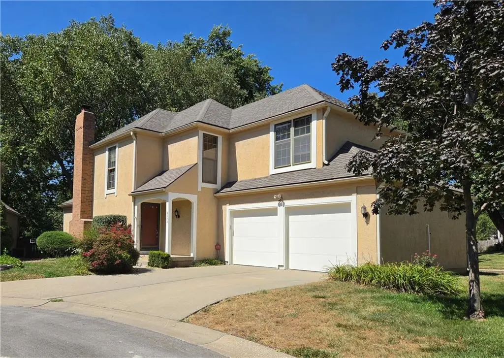9172 W 102nd Terrace, Overland Park, KS 66212 - #1