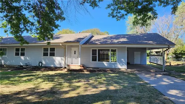 509 Indian Trail, Belton, MO 64012